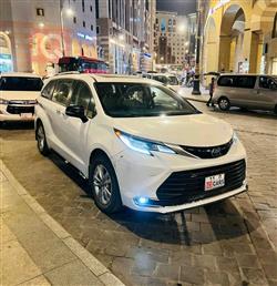 تويوتا سيينا